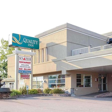 Quality Inn Mont-Laurier Zewnętrze zdjęcie