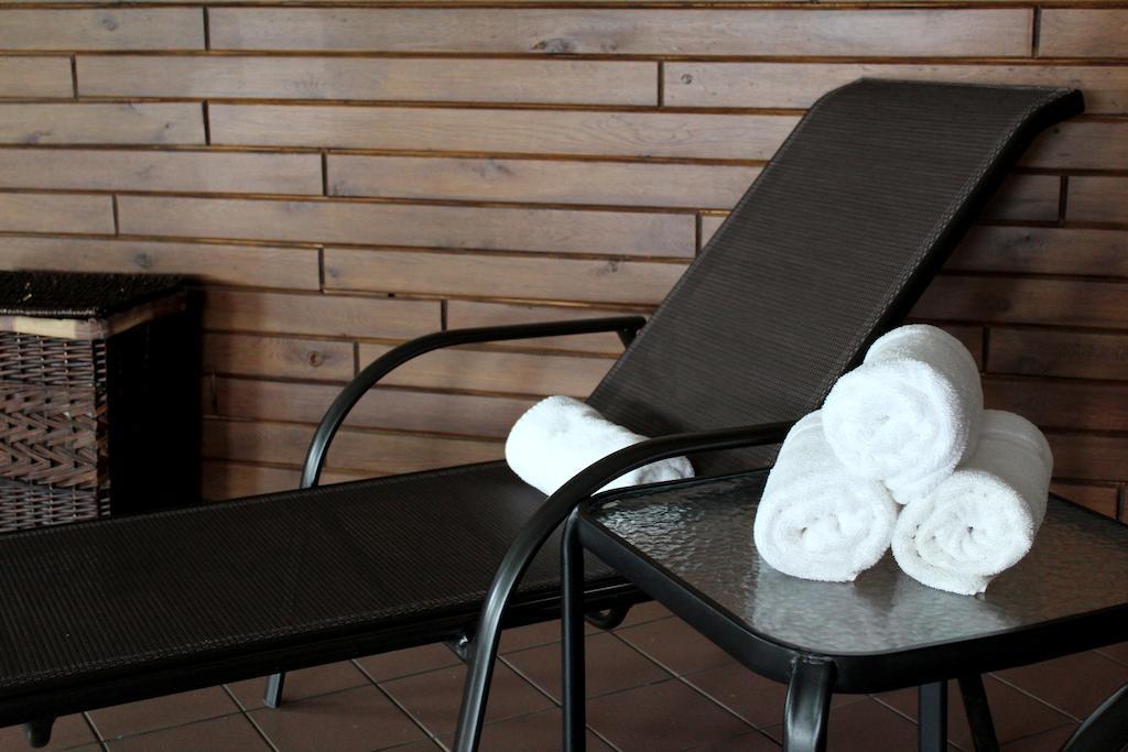 Quality Inn Mont-Laurier Zewnętrze zdjęcie
