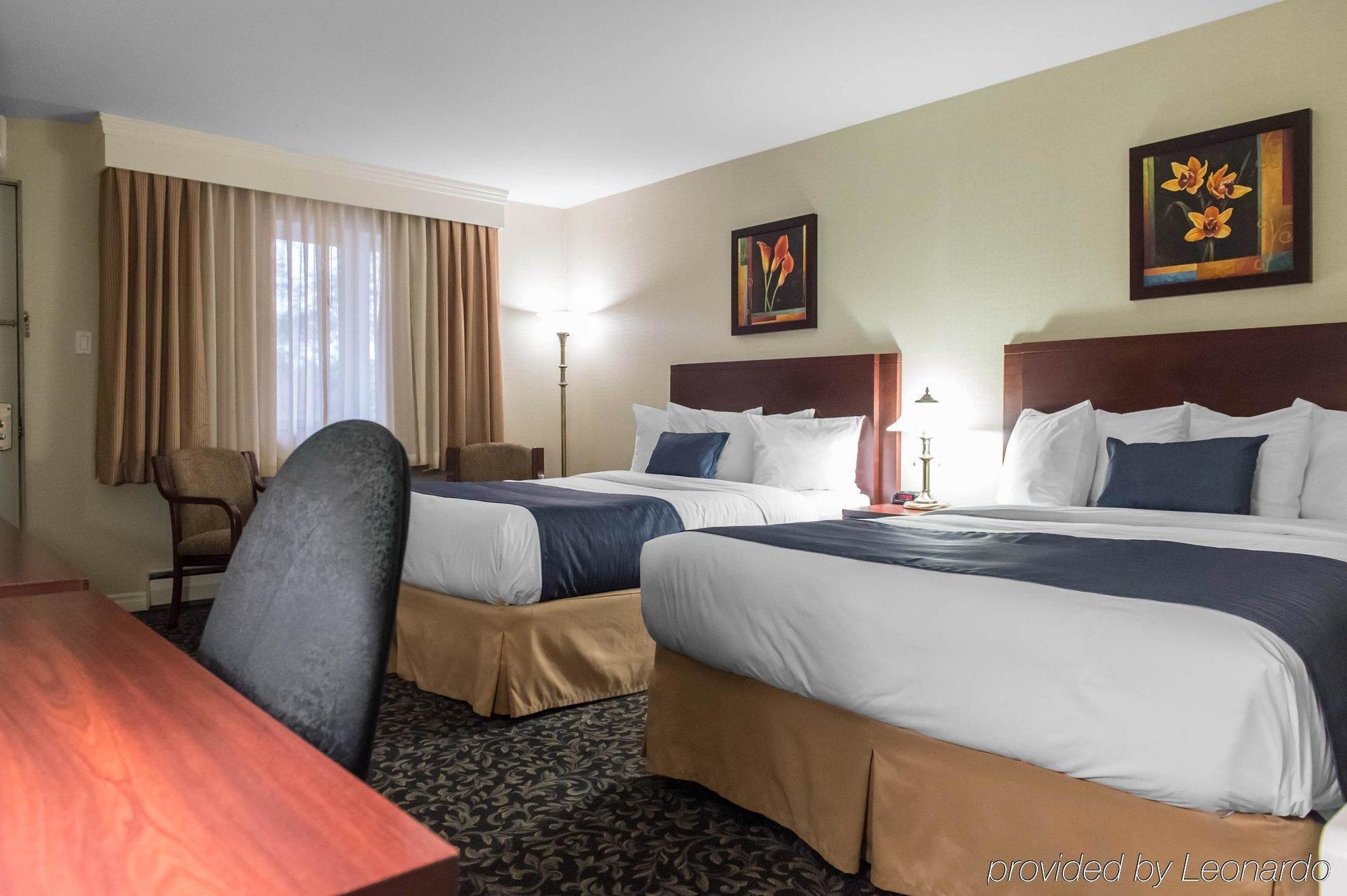 Quality Inn Mont-Laurier Zewnętrze zdjęcie